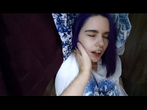 ❤️ Fandt min søster i skabet og hjalp hende med at komme Just porno at da.kassavrn.ru ❌